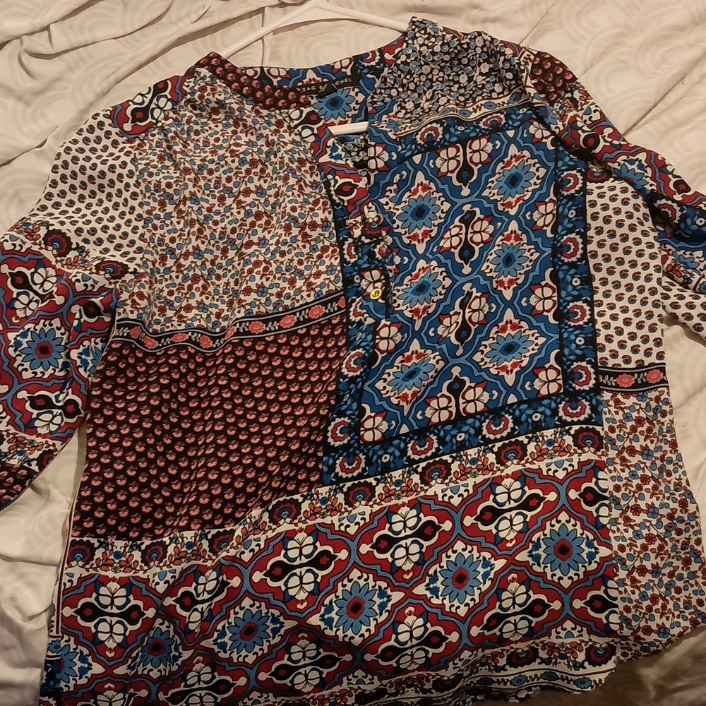 Long sleeved top